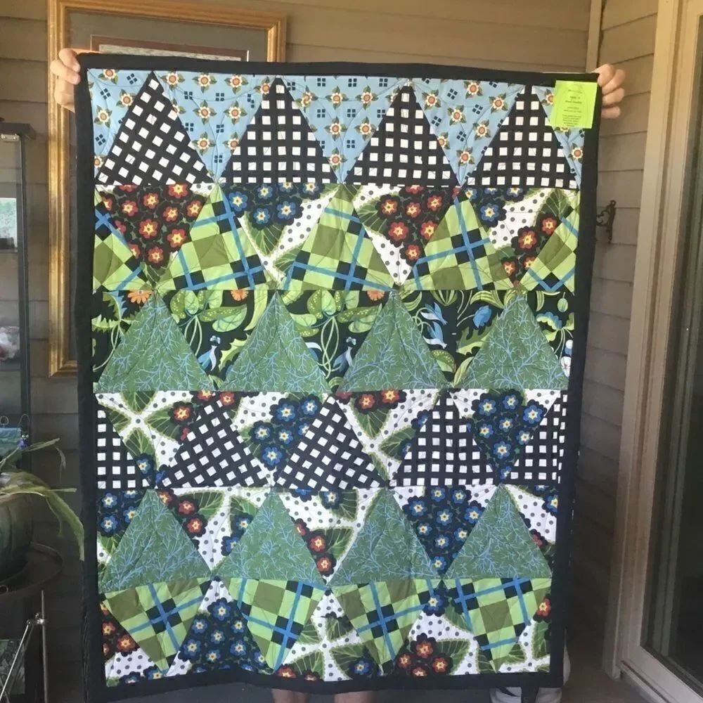 Handmade Lap Quilt Triangles  - Picture 1 of 14